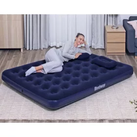   BESTWAY Kétszemélyes Velúr Felfújható Matrac Pumpával, 2 Párnával 203×152x22 cm